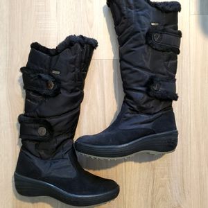 Pajar Black Boots